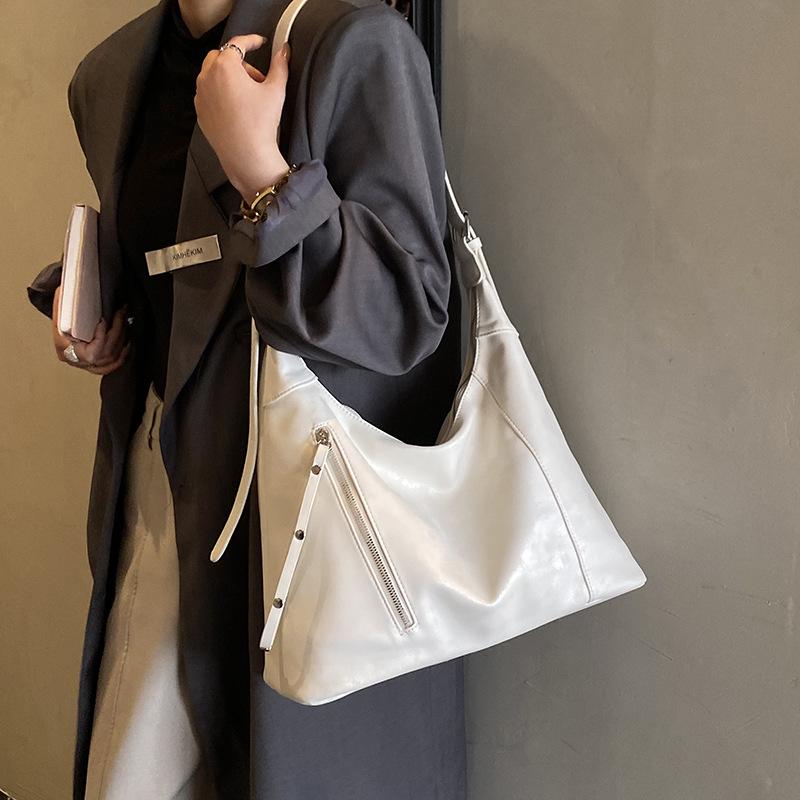 Vintage Simple Large Capacity Women's Shoulder Bag Korean Style Solid Color Casual Tote Bags Trendy PU Zipper Messenger Bags