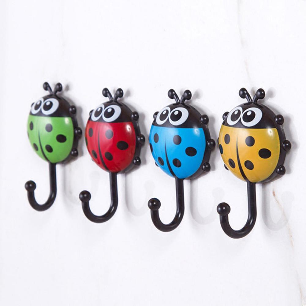 Creative  Bee Cartoon Bathroom Wall Hooks Sucker Nail Hook Wall Decor