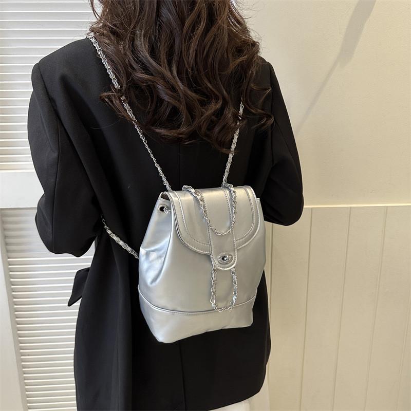 Stylish Minimalist Small Backpack For Women 2023 Summer Trendy Casual Use
