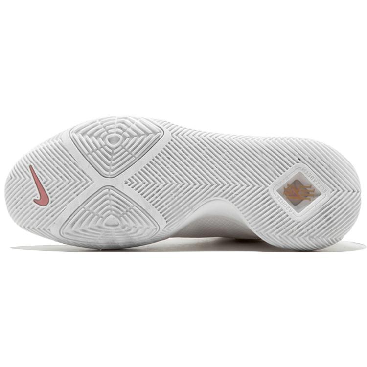 Nike Kyrie 3 Finals Oro 852395-902