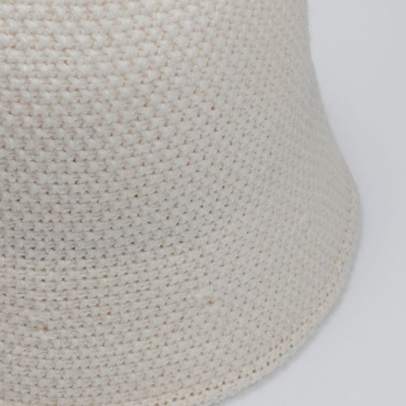 LALA Ull Handstickad Mössa - Elfenben