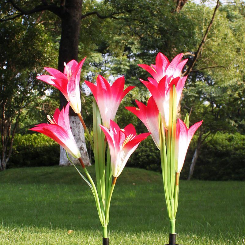 Solar Color-Changing LED Lily Flower Lantern - Outdoor Rainproof Decorative Lawn Light