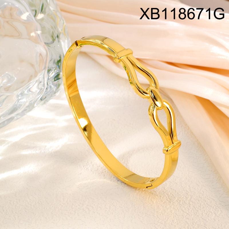 Trendy Titanium Steel Gold-Plated Open Bangle for Women - Elegant, European & American Style, Simple & Versatile Light Luxury Bracelet