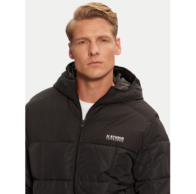 Зимняя куртка Jack&Jones Ben 12256905, черная, стандартный крой