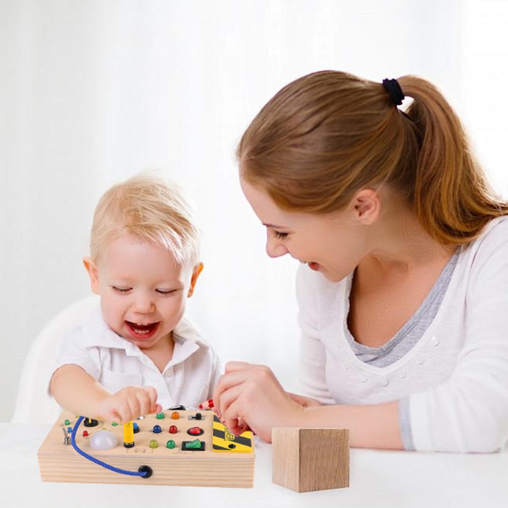 Montessori Busy Board Sensorisches Spielzeug Schalter Lichtschalter Steuerplatine Holz mit LED-Licht Reiseaktivitäten Kinderspiele