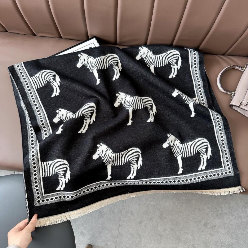 Landscape painting imitation cashmere scarf women's high-end office air-conditioned room thickened warm long trendy scarf