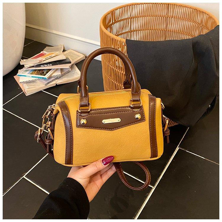 

Spring and summer fashion temperament zipper diagonal span handbag women s bag One size fits all