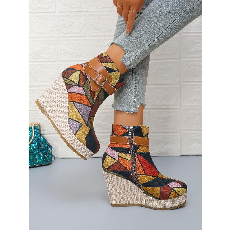 Bottes Courtes Fashion Plateformes Épaisses Automne pour Femmes, Fermeture Éclair Latérale, Boucle de Ceinture, Style Compensé Daim, Disponibles En Grandes Tailles.