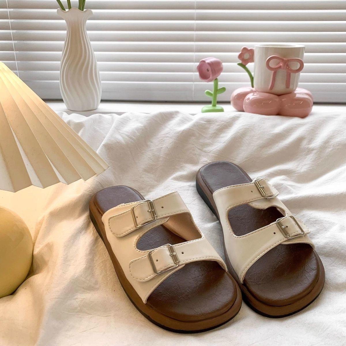 

Cool slippers female summer wear 2025 new fairy style with skirt platform beach sandals fashion satin one-word drag 40