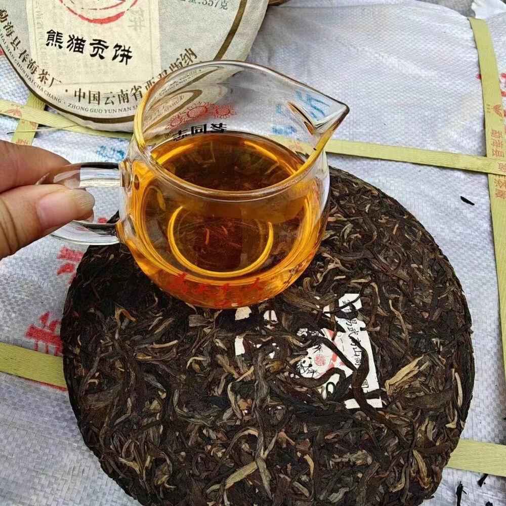 357g Yunnan Old Puerh Raw Tea Cake 2011 Panda Sheng Pu-erh Tea Aged Pu'er Tea