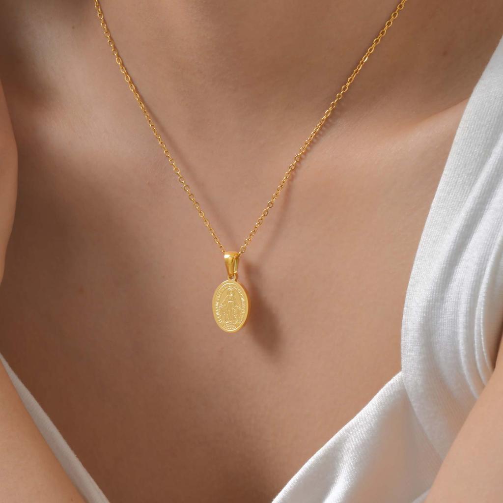 Double Sided Pattern Stainless Steel Necklaces for Women, Virgin Mary Gold Plated Pendant Necklace, New In Fashion Jewelry Gift