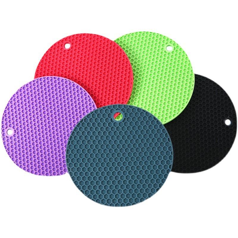 Silicone Heat-Resistant Placemat & Pot Mat Set