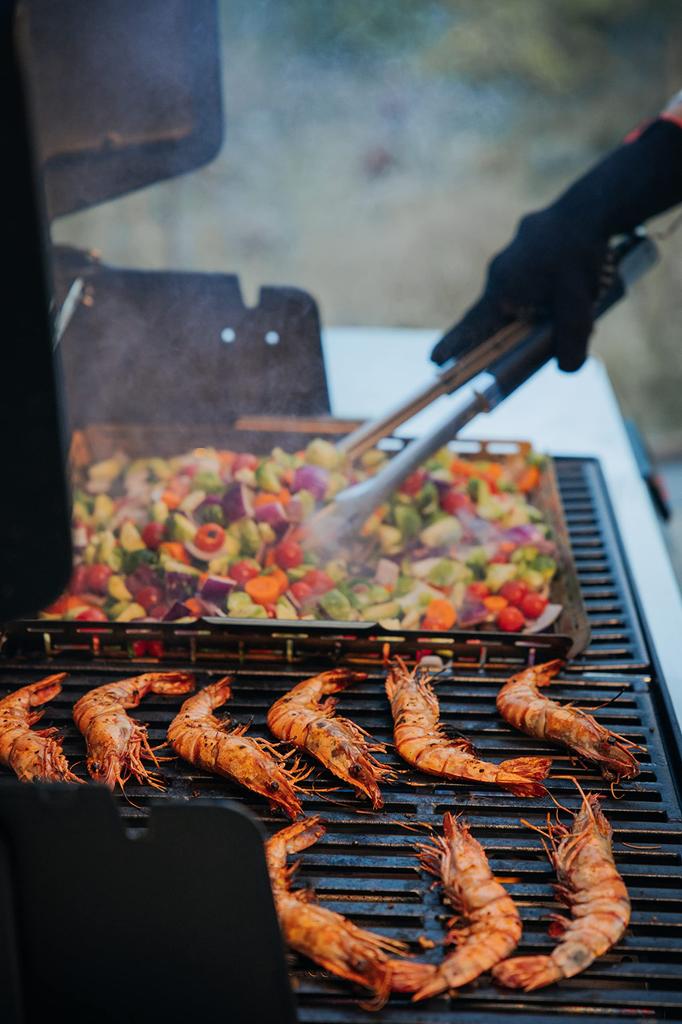 Weber Crafted Stainless Steel Grill Basket (2-Year Warranty)