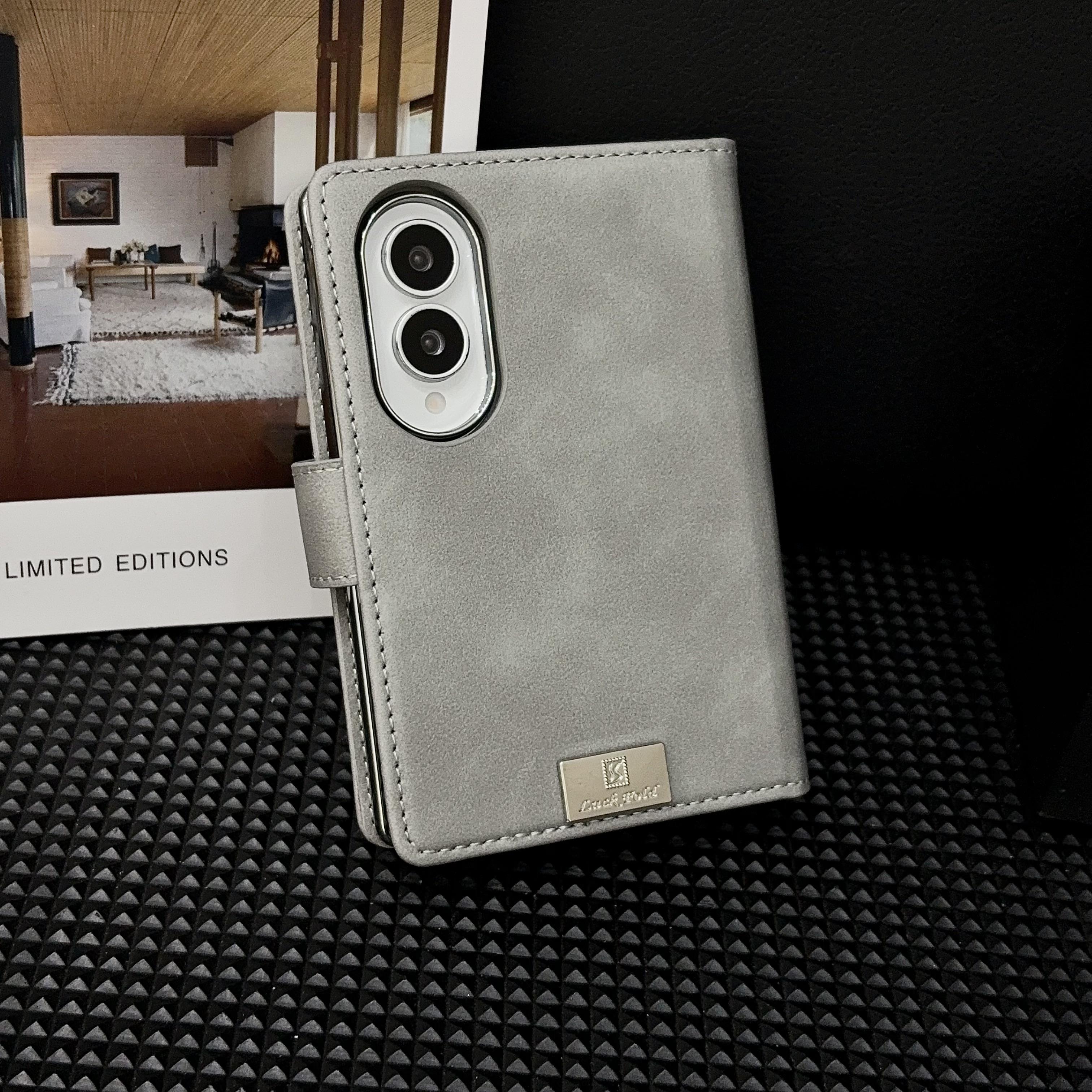 2 in 1 Detachable Magnetic Flip