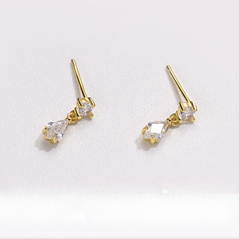 Earrings for Women Simple Temperament Small and Gentle Style Earrings Temperament Super Fairy Earrings