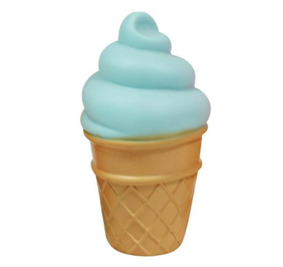 

Светящийся виниловый ночник в виде рожка мороженого - игрушка на батарейках для ночных рынков 5V