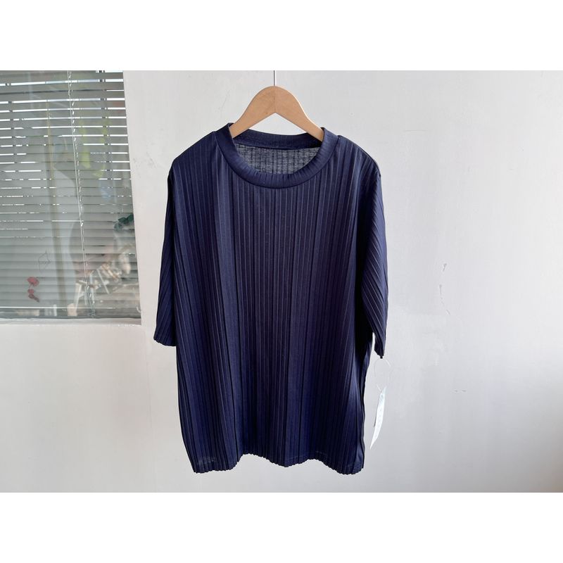 

Slightly Flaw Summer Pure Color All-Matching Fashion Plaid Texture Minimalist round Neck Pullover Women s Short Sleeved Coat Q1 Navy blue M