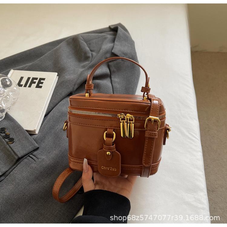 Retro box portable bucket bag women's 2025 new fashion and leisure high-end single shoulder messenger bag hand bag tide