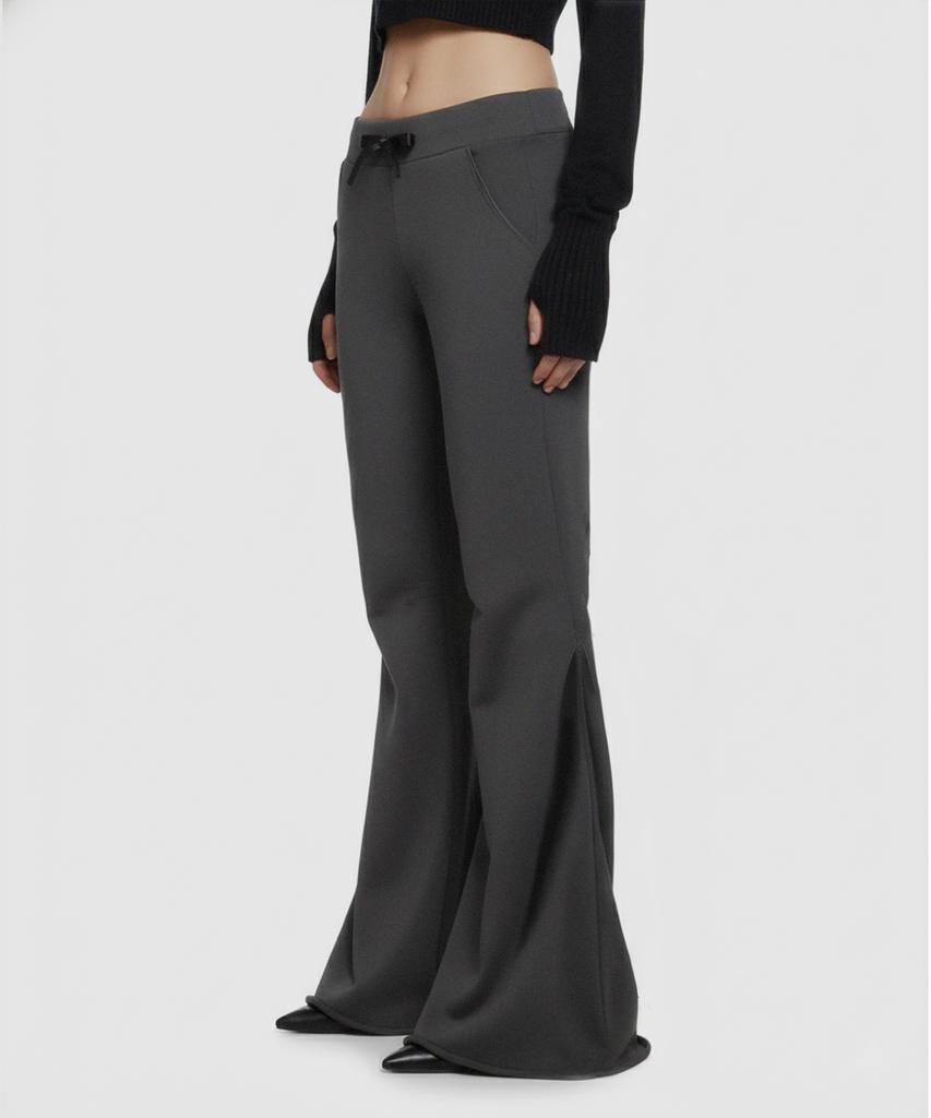 Milkeuaeswiaendeudolseu Ribbed Pocket Flare Pants - Pigment Black
