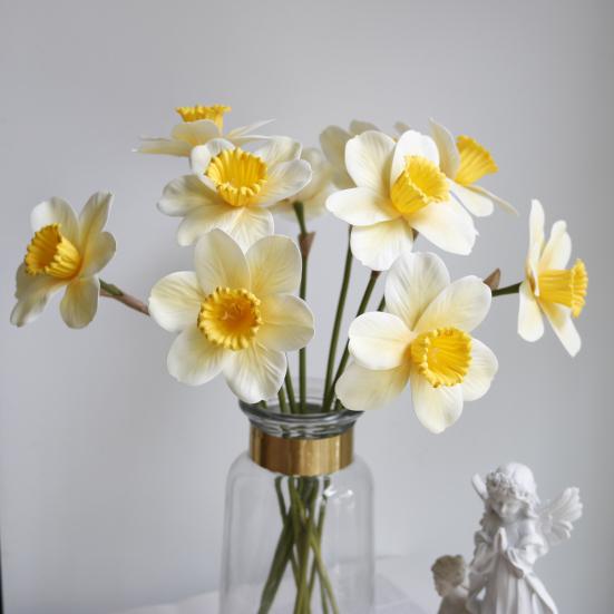 Artificial Daffodil Flowers 14.9 Inches Faux Narcissus Flower Spring Fake Flower Arrangement for Home Wedding Indoor Decor