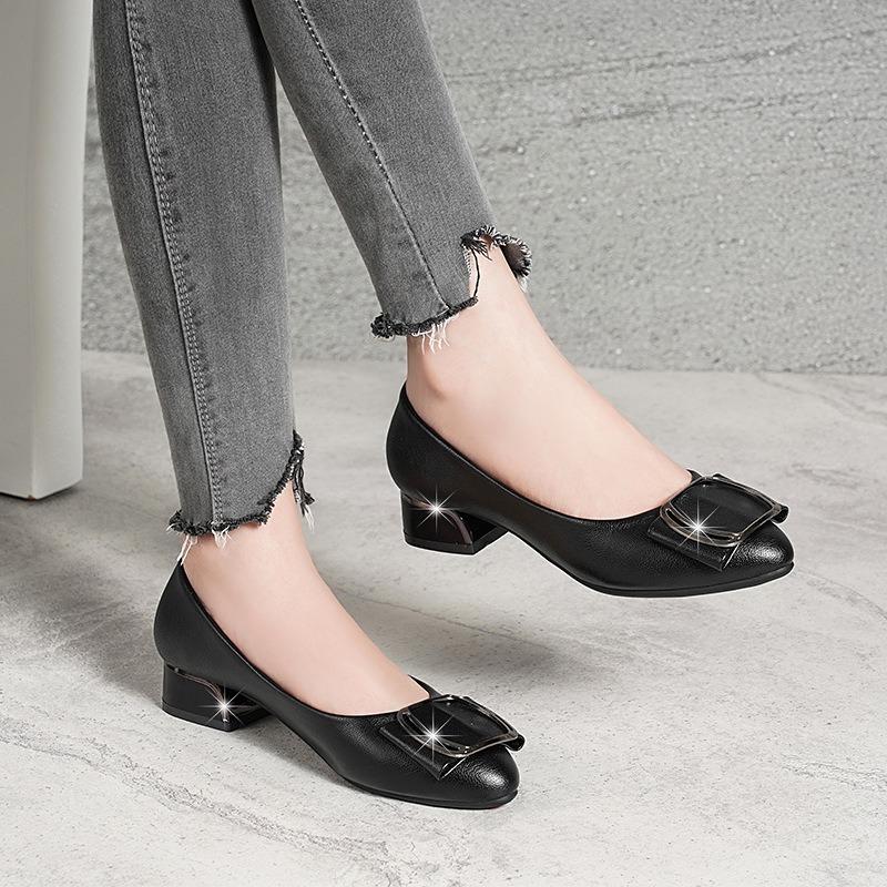 Retro fashion thick heel single shoes women's spring light mouth low heel soft sole versatile solid color leather shoes soft leather
