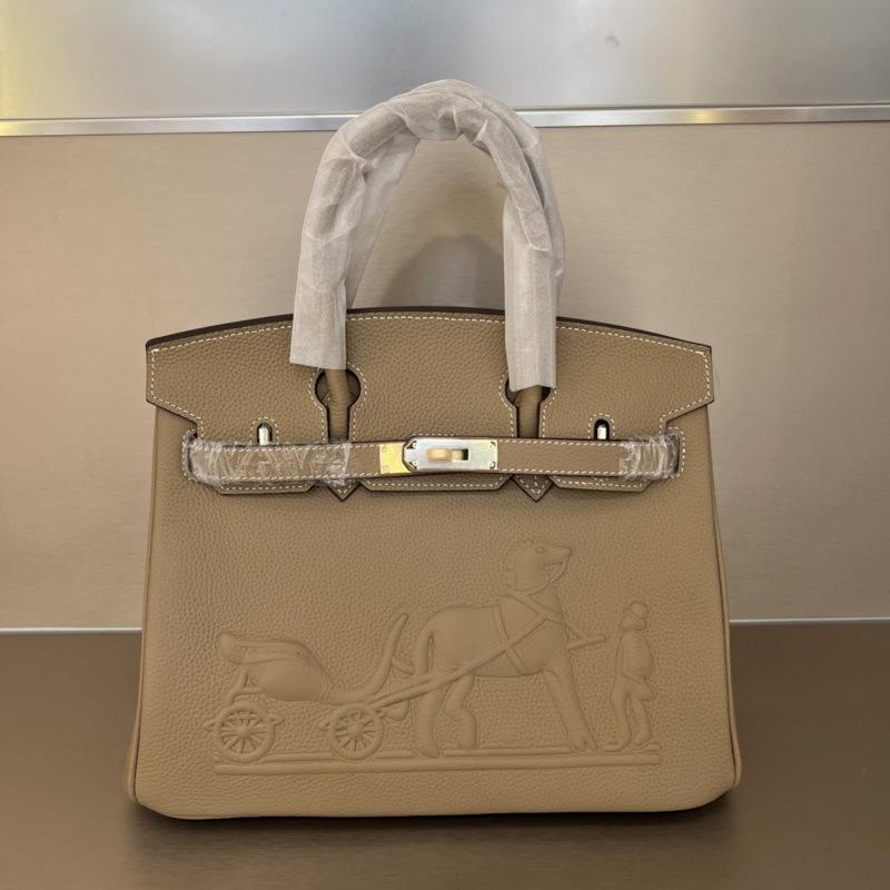 2026 New TOGO Leather Pressed Convex Mark Carriage Platinum Bag Genuine Leather Women's Bag First Layer Cowhide European and American Hand Bag