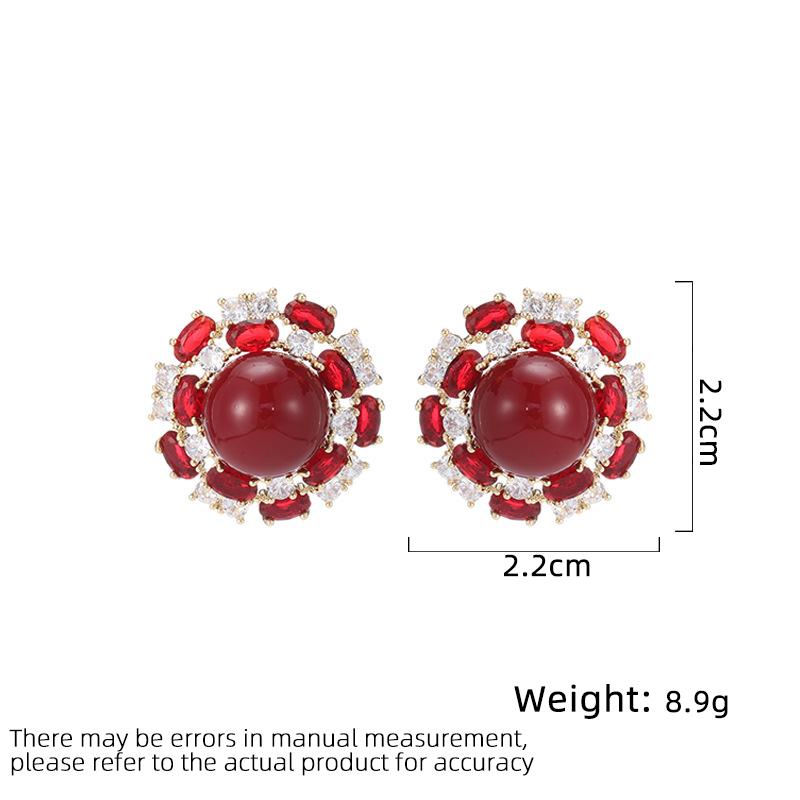 Women's Light Luxury Design Elegant Imitation Pearl Round Earrings Fashionable And Versatile Niche Design Earrings
