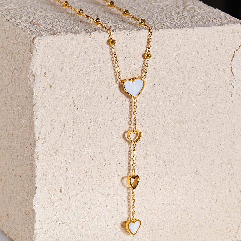Gold Titanstahl Halskette vielseitige Persönlichkeit und Temperament Muschel Herzförmige Halskette Quaste Schlüsselbein Kette Schmuck für die Mutter