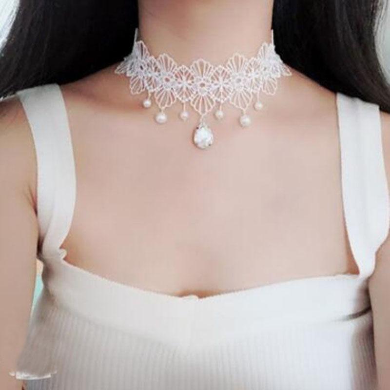 Neo-Gothic Black Sexy Lace Chokers Necklace for Women Fashion Retro Clavicle Chain Halloween Collar Y2K Decoration Jewelry Gifts