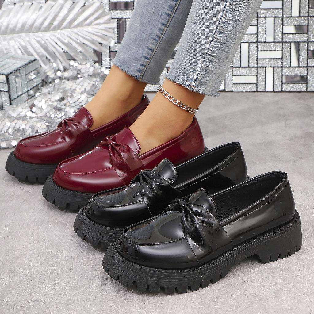 Large Size Loafers Women's 2025 New Patent Leather Bow Mary Jane Shoes Casual Shoes Women