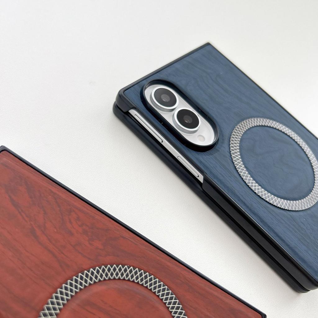 Applicable To Samsung Z Fold8Ultra Mobile Phone Case Wood Grain Magnetic Suction ZFlip8 Folding Matte Zflip7 Protective Case