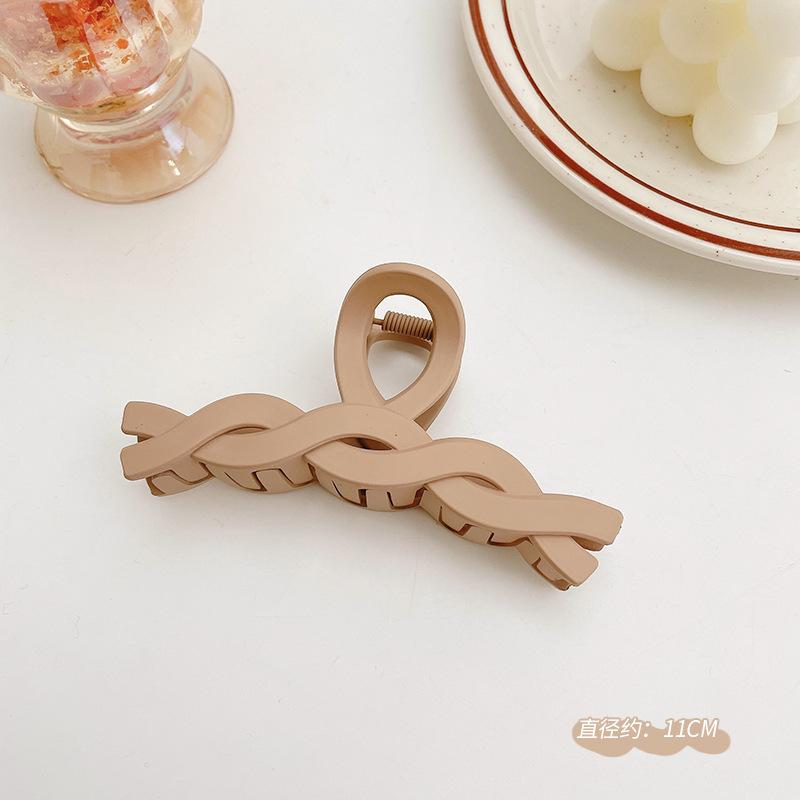 New Women Elegant Brown Beige Flower Geometric Hair Claw Clips Lady Plastic Hairpins Crab Hair Clips Fashion Hair Accessories
