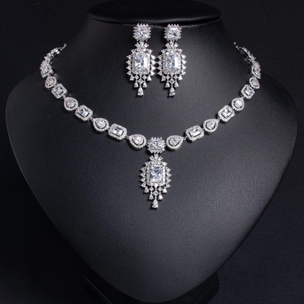 Luxurious Shiny Inlaid Zircon Silver Plated Fashion Bridal Party Wedding Engagement Anniversary Necklace and Earring Jewelry Set
