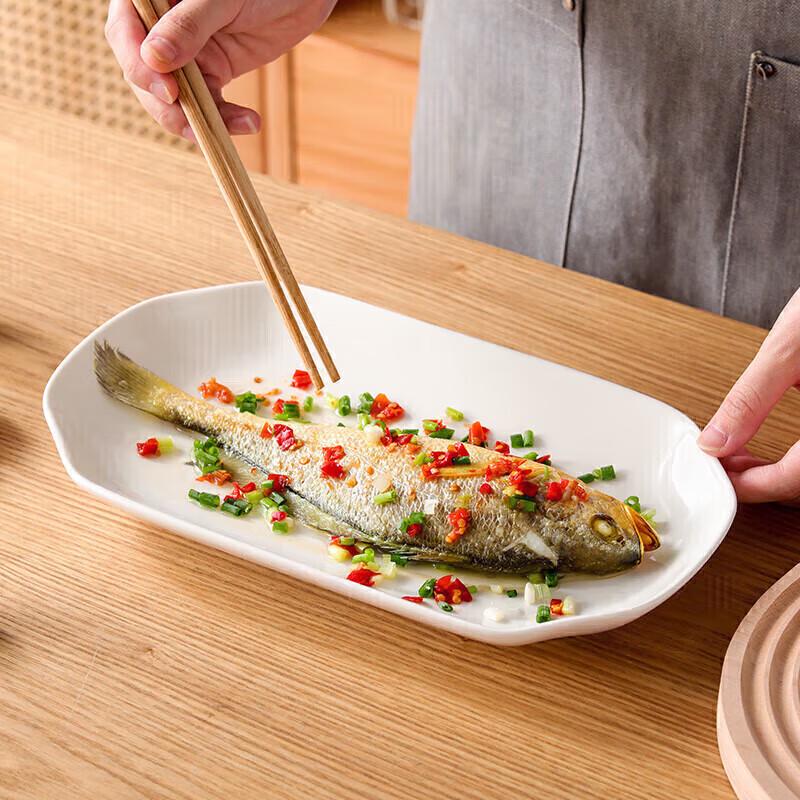 White Ceramic Steamed Fish Platter