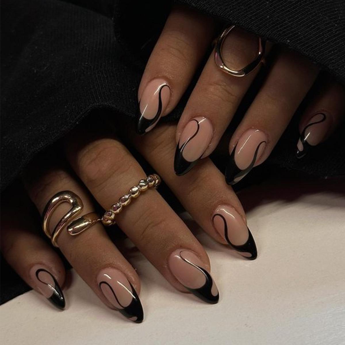 

24-Piece Black French Line Nail Art Set - European and American Style Fake Nails
