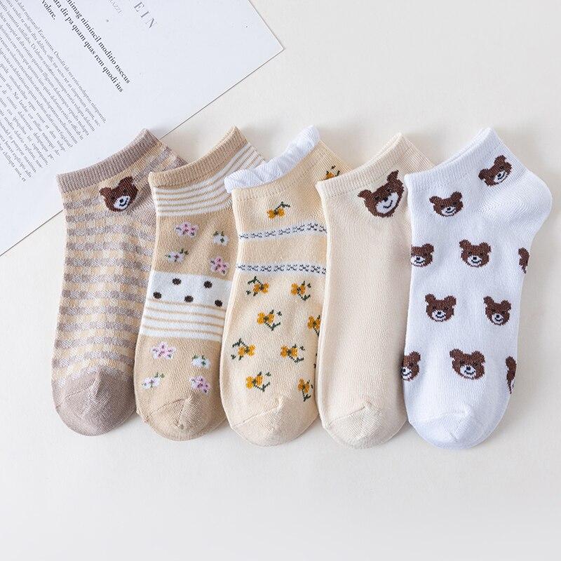 5 Pairs Cute Little Bear Female Short Socks Shallow Mouth Ins Damp Spring And Summer Thin Style Retro Tube Boat Socks