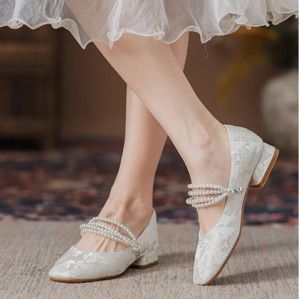 Fashion Mary Jane Shoes Large Size Women's Shoes New Chinese Style Square Head Thick Heel Beaded Belt Low Heel Mary Jane Shoes for Woman
