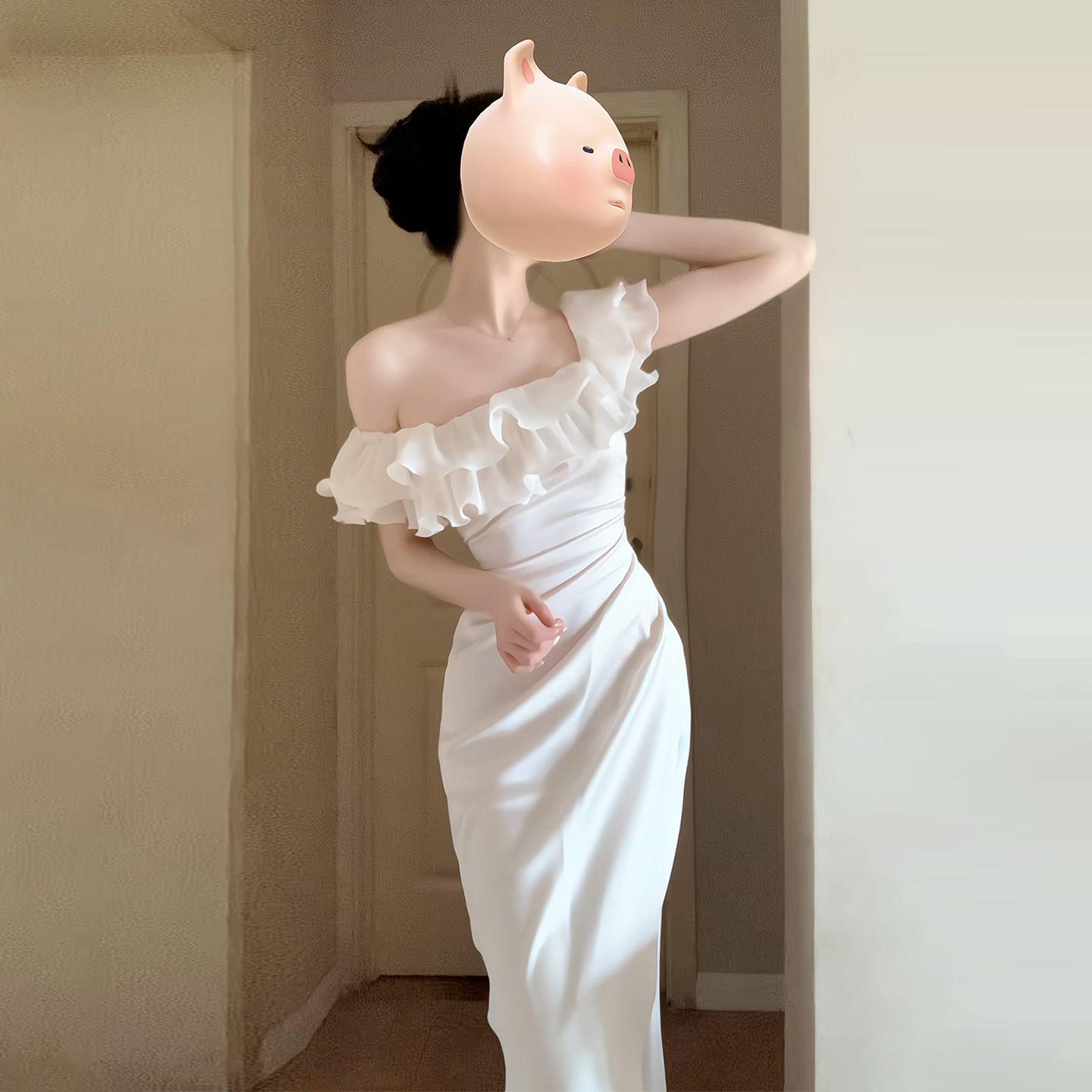 

Elegant Off-Shoulder White Ruffle Maxi Dress - Summer Mermaid Style S: 85-95 lbs