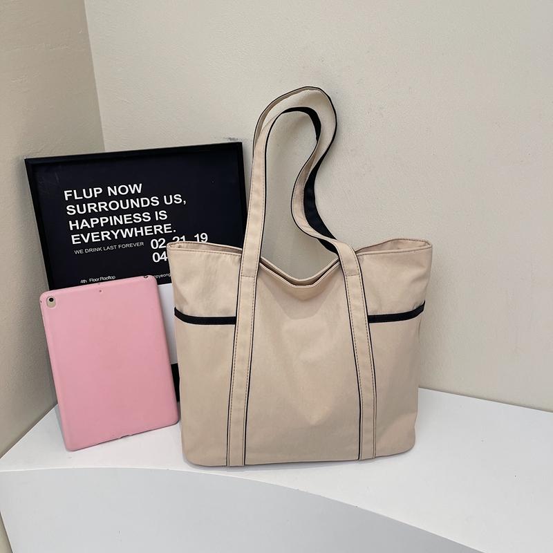 Large Capacity Commuting Tote Bag Lightweight Shoulder Bag Travel Shopping Bag Women's Bag