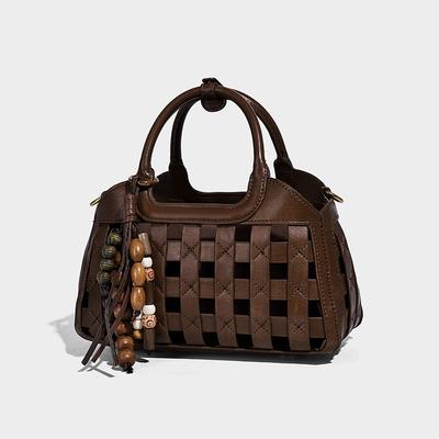 Vintage Woven 2025 Niche Design Bucket Bag Autumn New Style Basket Bag Elegant Versatile Handbag Shoulder Bag