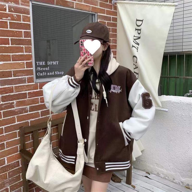 Women's Retro Red European Windproof Embroidery Fleece Jacket, A-Line, Round Neck, Autumn/Winter