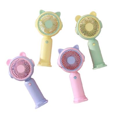 Leichter Handventilator Tragbarer AM3 Batteriebetriebener Kleiner Ventilator für Outdoor-Reisen Büro Frauen Camping Reisen