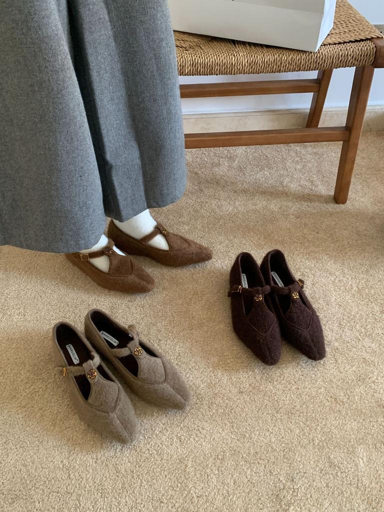 French one-word buckle with Mary Jane shoes shallow mouth splicing retro camellia commuting height increase single shoes women's commuting style