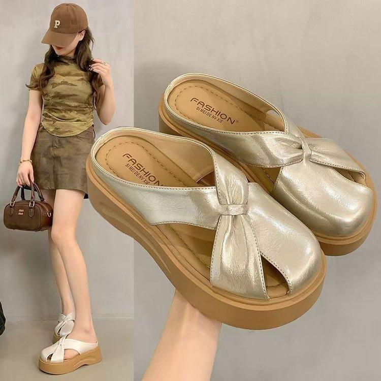 Thick-bottomed bag head half slippers for women's outer wear 2025 summer new versatile skirt French soft-bottomed beach cool slippers