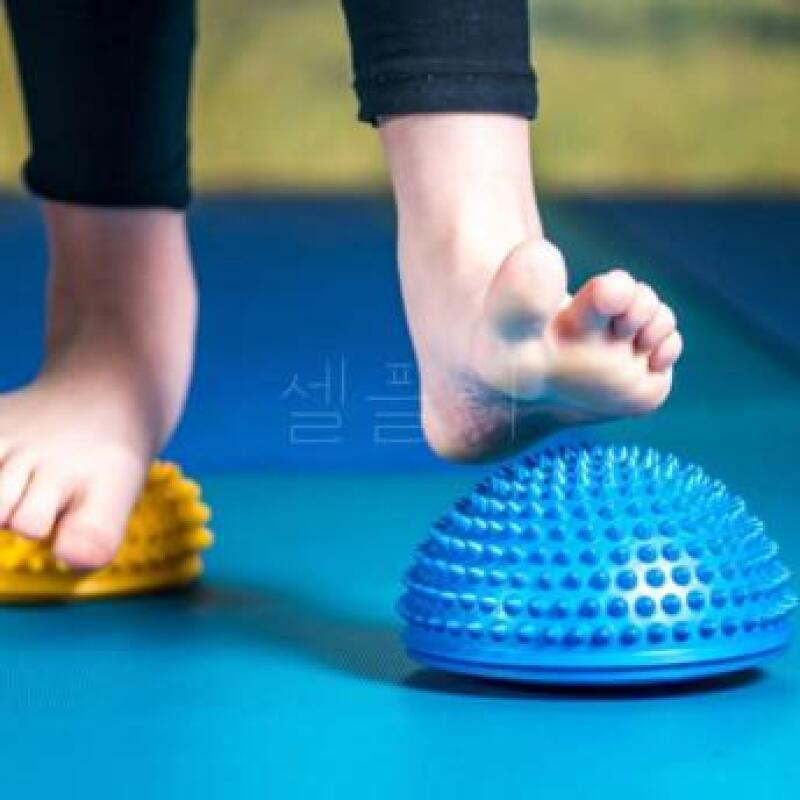 Durian Ball Balance Ball Sensory Ball Balance Ball Balance Cushion 1 piece (random color)