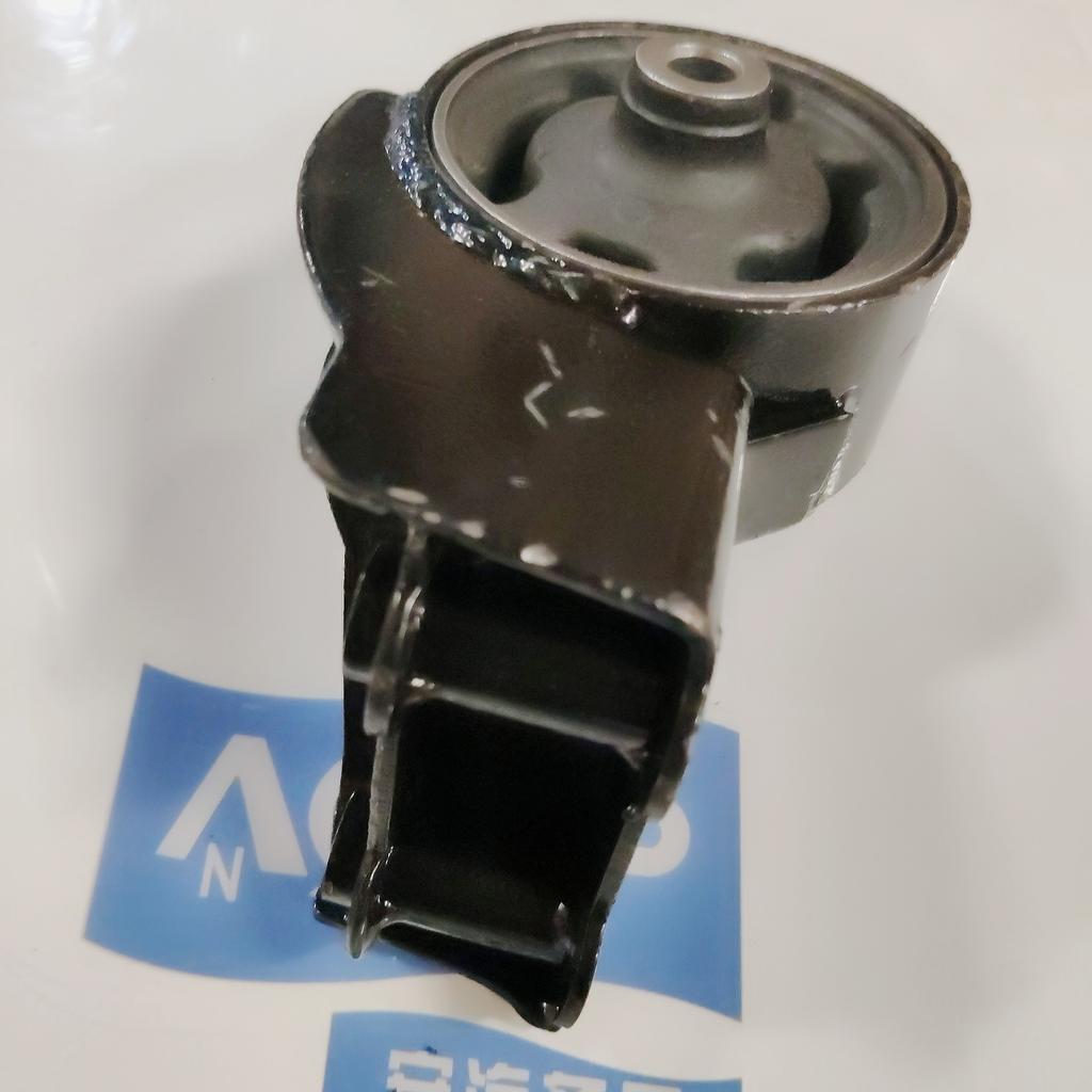 Car Parts OE Number 1001210U2010 for JAC J4 J5 J6 Front Engine Bracket Pad
