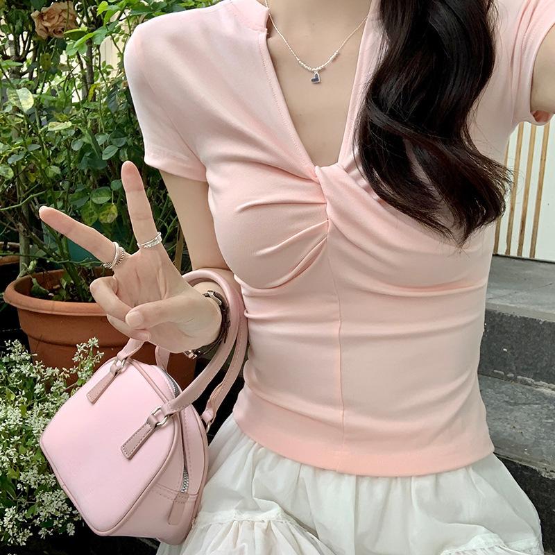 Korean version ins temperament pure desire short-sleeved T-shirt women's summer new slim-fit V-neck design pleated bottoming shirt top