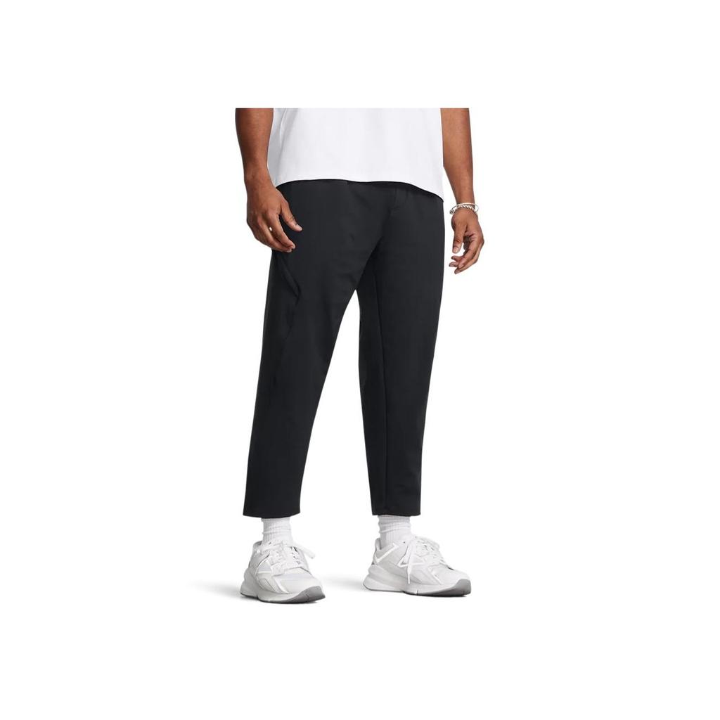 Under Armour UA Meridian Odolné Pohodlné Stylové Všestranné Tříčtvrteční Ležérní Šortky Pánské šortky Černá 1386979-001