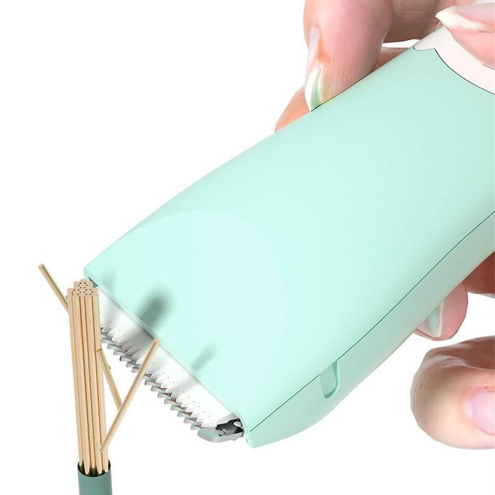 14.5 * 4.5 * 5cm Dziecięca Maszynka Elektryczna Mocna Elastyczność Elektryczna Maszynka do Włosów Maszynka do Włosów dla Niemowląt Ceramiczne Ostrze Nie Nagrzewa się