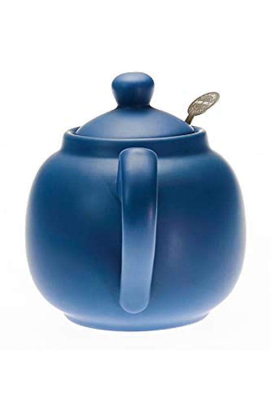 This 600ml teapot from the home of authentic British black tea is crafted in Nordic Blue stoneware and features a charming rounded shape and a
